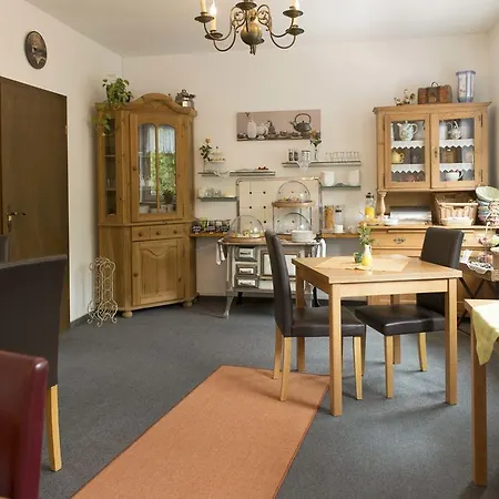 Dapper Guest house 3*